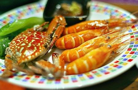 萬(wàn)山對(duì)蝦