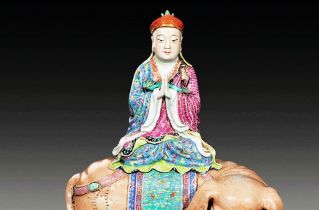 佛教開光紀(jì)念品和工藝品