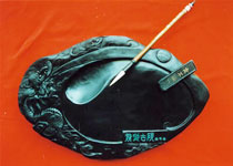 龍池硯